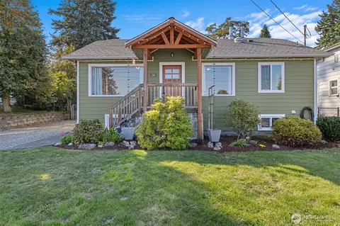 5904 Commercial Ave, Everett, WA 98203