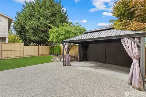 Exterior - 14912 48th Ave SE, Everett, WA 98208 photo 5 of 8
