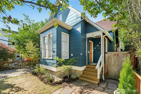 521 20th Ave E, Seattle, WA 98112