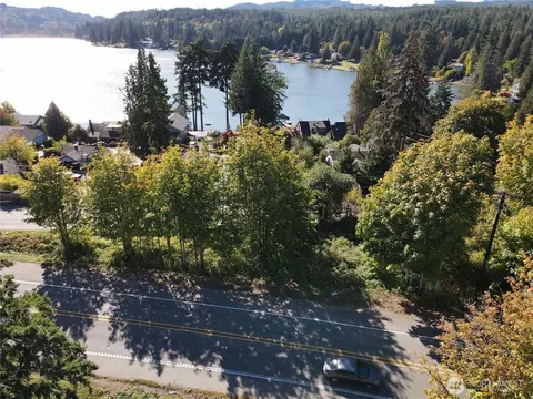 1981 Chico Way NW, Bremerton, WA 98310