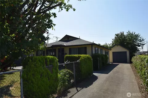 601 Shattuck Ave S, Renton, WA 98057
