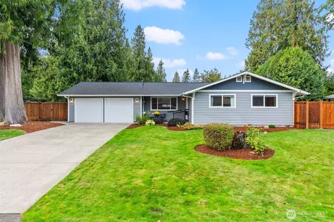 5004 Brentwood Dr SE, Lacey, WA 98503