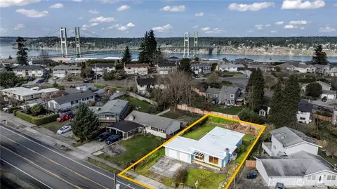 1730 N Narrows Dr, Tacoma, WA 98406
