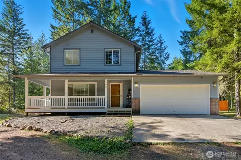 21 E Dream Ln, Belfair, WA 98528
