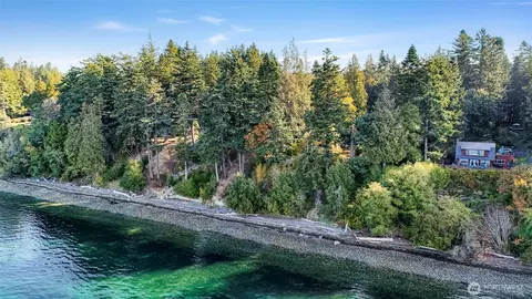 16 S Nn S Nugent Rd, Lummi Island, WA 98262