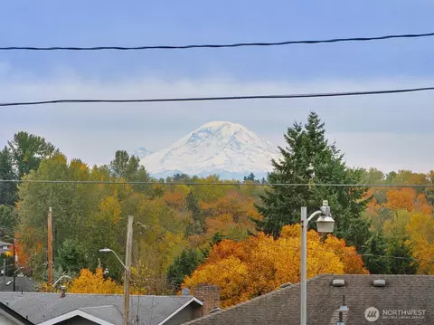 2823 S Othello St, Seattle, WA 98108