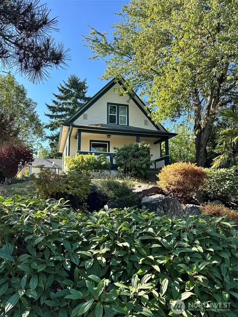 101 Rogers St NW, Olympia, WA 98502
