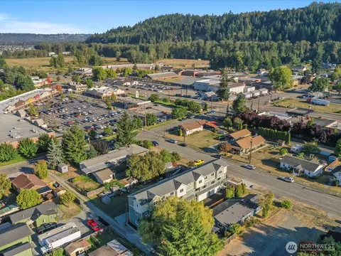 215 Corrin Ave NW #A, Orting, WA 98360 photo 31