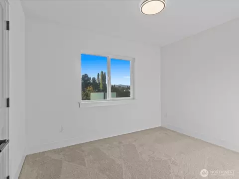 215 Corrin Ave NW #A, Orting, WA 98360 photo 18
