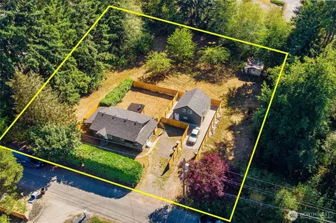 2014 88th St E, Tacoma, WA 98445