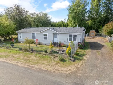 948 Cole Ave, Raymond, WA 98577