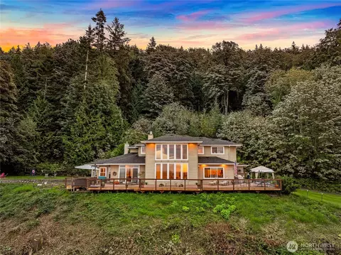 4455 E 18th Crst, Bellingham, WA 98226