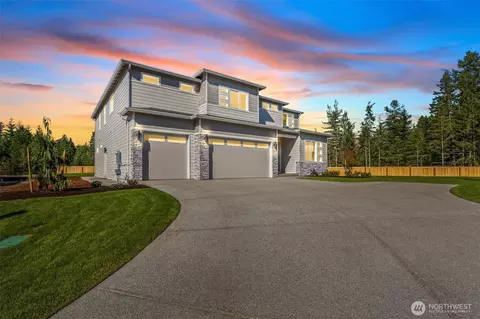 5897 Cougar Prowl Run NW, Bremerton, WA 98312