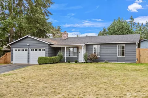 32 223rd St SW, Bothell, WA 98021