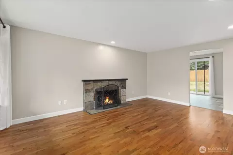 32 223rd St SW, Bothell, WA 98021 photo 4