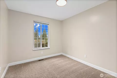 32 223rd St SW, Bothell, WA 98021 photo 12