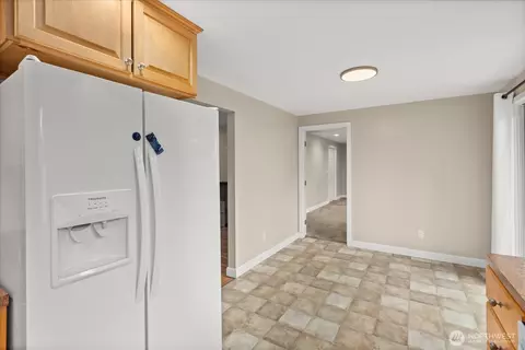 32 223rd St SW, Bothell, WA 98021 photo 9