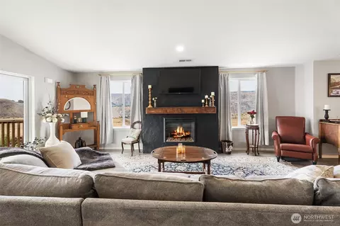 70 Hill Range Ln, Waterville, WA 98858