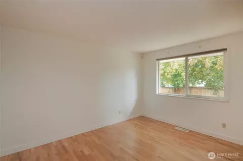 1919 Clovercrest St, Enumclaw, WA 98022 photo 15