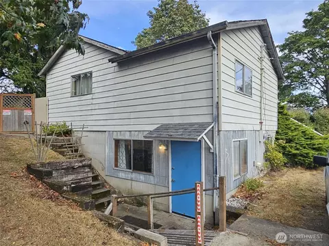 2805 62nd Ave NE, Tacoma, WA 98422