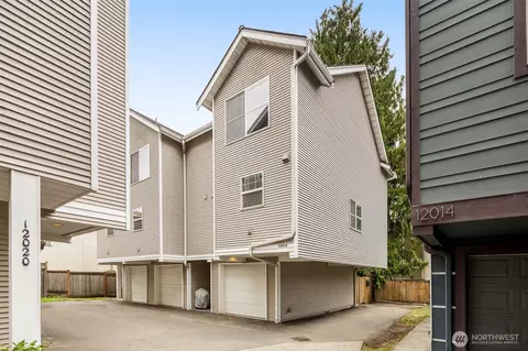 12018 31st Ave NE, Seattle, WA 98125