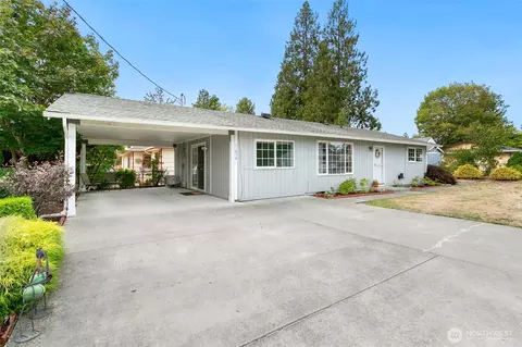 11058 Sheridan Ave S, Tacoma, WA 98444