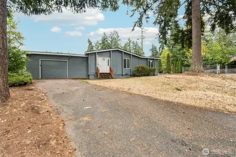 2927 Forest Rim Ct S, Puyallup, WA 98374