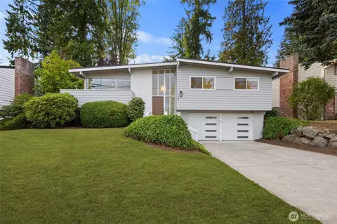 201 165th Ave NE, Bellevue, WA 98008