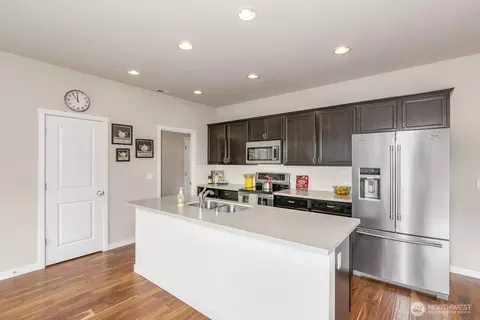 322 94th Pl SE, Everett, WA 98208 photo 8