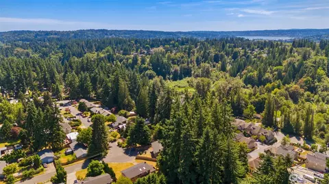 View/Area - 20101 95th Pl NE, Bothell, WA 98011 photo 6 of 8
