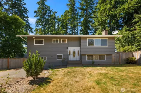 20101 95th Pl NE, Bothell, WA 98011