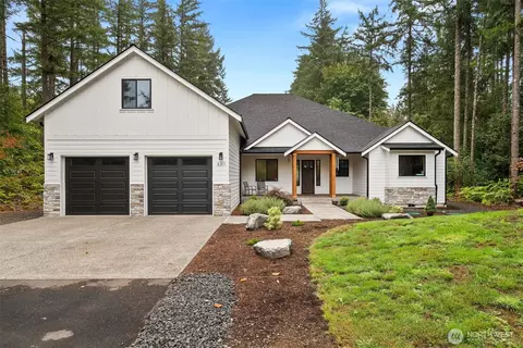 6311 Black Lake Belmore Rd SW, Olympia, WA 98512