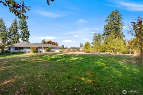 14425 130th Ln SE, Yelm, WA 98597