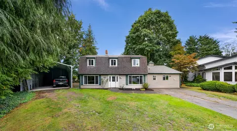 605 N Forest Ct, Lynden, WA 98264