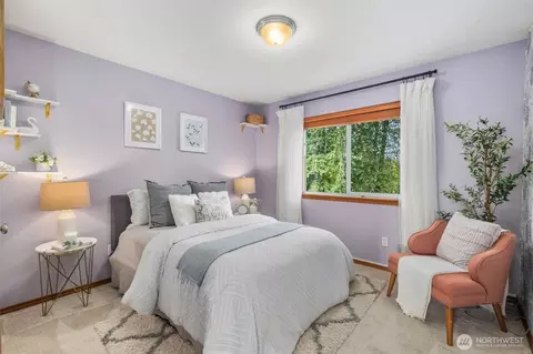 Bedroom - 18705 3rd Ave W, Bothell, WA 98012 photo 5 of 6