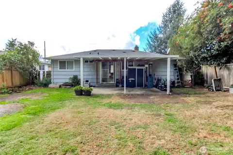 Exterior - 8429 E St, Tacoma, WA 98445 photo 2 of 6
