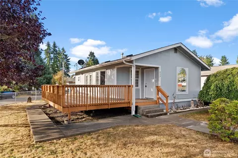 633 E Arcadia Ave, Shelton, WA 98584