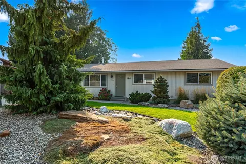 1730 NE 7th St, East Wenatchee, WA 98802
