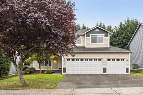 8302 133rd St E, Puyallup, WA 98373