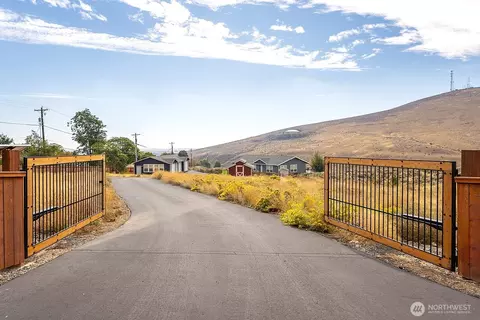 435 Maringo Rd, Ephrata, WA 98823