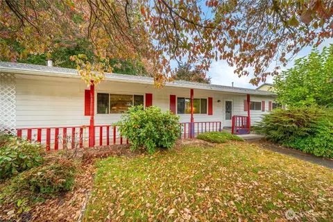 1425 33rd St SE, Auburn, WA 98002