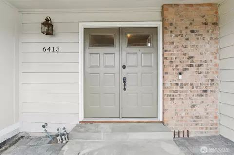 Entry Way - 6413 152nd Ave E, Sumner, WA 98390 photo 1 of 1