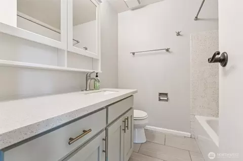 Bath - 6413 152nd Ave E, Sumner, WA 98390 photo 2 of 2