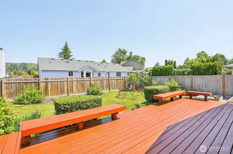 Exterior - 6413 152nd Ave E, Sumner, WA 98390 photo 3 of 7