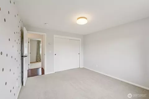 Bedroom - 6413 152nd Ave E, Sumner, WA 98390 photo 5 of 6