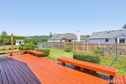 Exterior - 6413 152nd Ave E, Sumner, WA 98390 photo 2 of 7