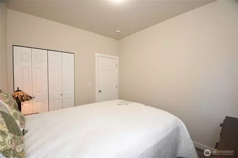 Bedroom - 5815 8th Ave W, Everett, WA 98203 photo 2 of 5