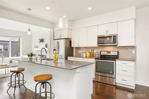 14913 48th Ave W #C-4, Edmonds, WA 98026