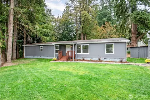 509 NW Clark Ave, Winlock, WA 98596