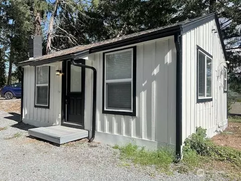 3505 S 272nd St #A, Kent, WA 98032